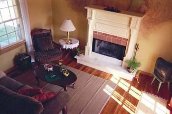 Back Forty Of Fredericksburg Bed & Breakfast Exterior photo